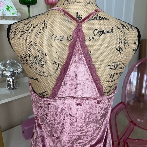 Velvet Lace Trim Cami Top - Pink - Picture 4 of 5